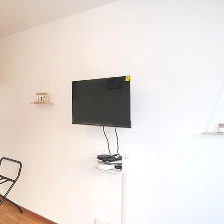 Apartment Petite Touche Douceur - Avec Parking Et Terrasse Proche La Defense