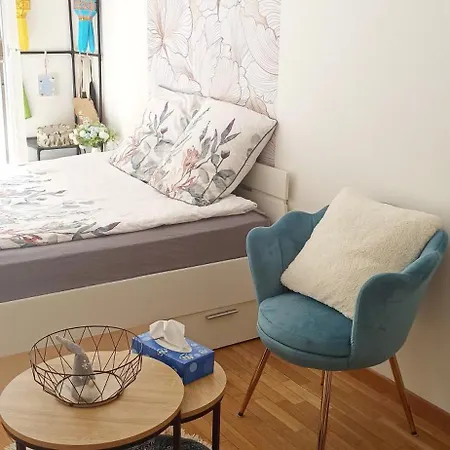 Petite Touche Douceur - Avec Parking Et Terrasse Proche La Defense Apartment Suresnes