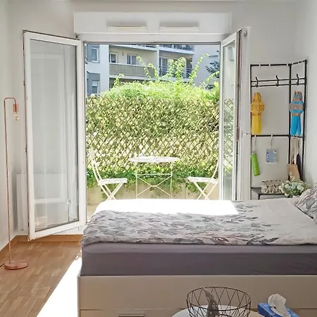 Petite Touche Douceur - Avec Parking Et Terrasse Proche La Defense Suresnes